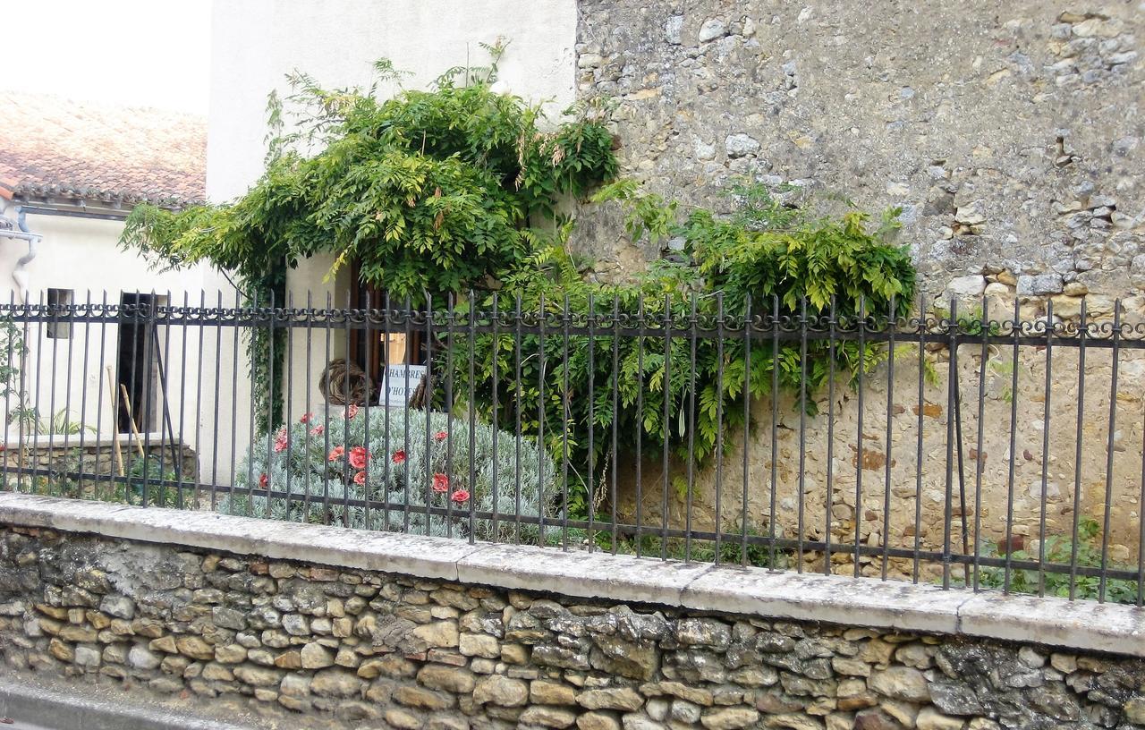 Chambre D'Hotes Oiron, Deux Sevres - Not Near Taize, Burgundy Bed & Breakfast Exterior photo