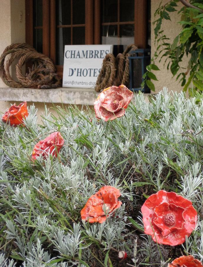 Chambre D'Hotes Oiron, Deux Sevres - Not Near Taize, Burgundy Bed & Breakfast Exterior photo